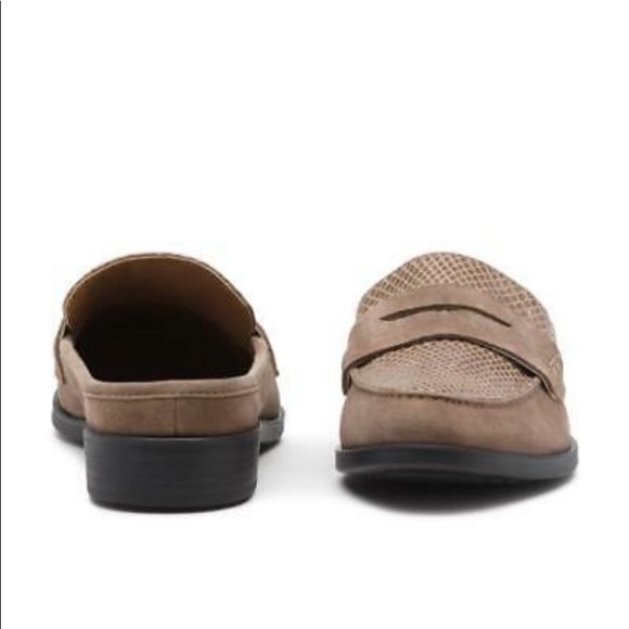 Bass  Flex Step Women's Nicole Taupe Mule Loafer - Picture 3 of 13